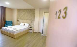 Курортные отели Old Telavi Resort & Spa Zuzumbo Телави Улучшенное шале-28